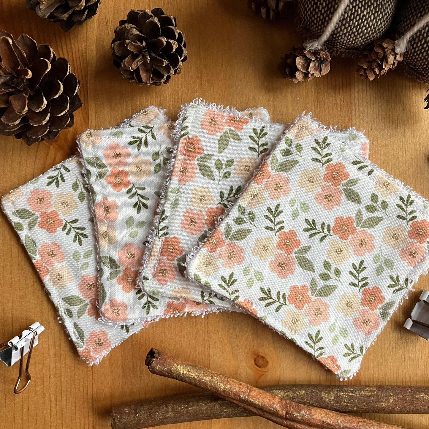 Reusable Face Wipes White Floral Pattern